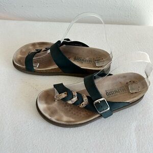 Mephisto Helen Toe Loop Sandals Black Leather EU 38 US 8 Women’s EUC